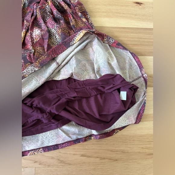 Garnet Hill Garden party Dress Jersey knit Twist Cap Sleeve Chic Size 16 paisley - Picture 10 of 10